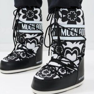 MoonBoots Floral Icon Size European 38